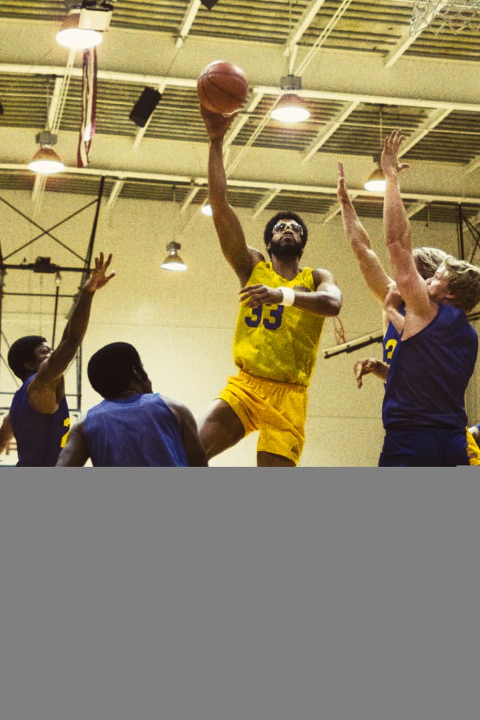 Solomon Hughes portrays NBA legend Kareem Abdul-Jabbar in HBO's Winning Time.